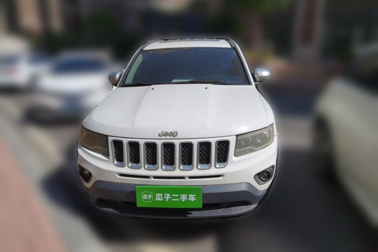 Used Jeep Compass 2014 2.0L two-wheel drive sport version Front