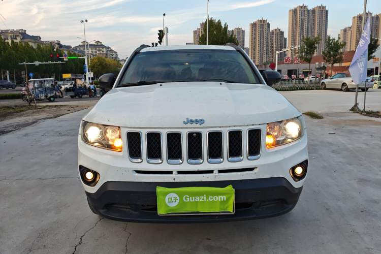 Used Jeep Compass 2014 Revised Version 2.0L Two-Wheel Drive Entry-Level Edition Front
