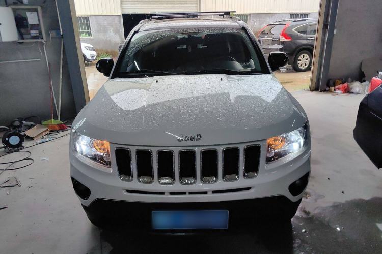 Used Jeep Compass 2014 Revised Version 2.0L Two-Wheel Drive Entry-Level Edition Front