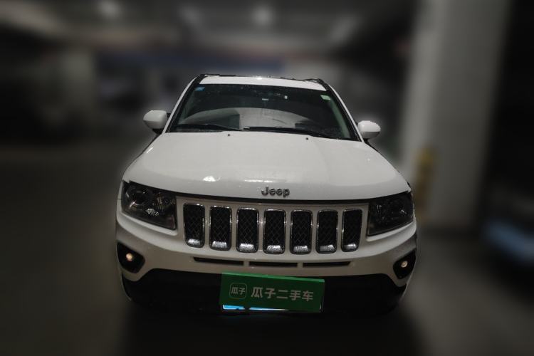 Used Jeep Compass 2014 2.4L four-wheel drive luxury version Front