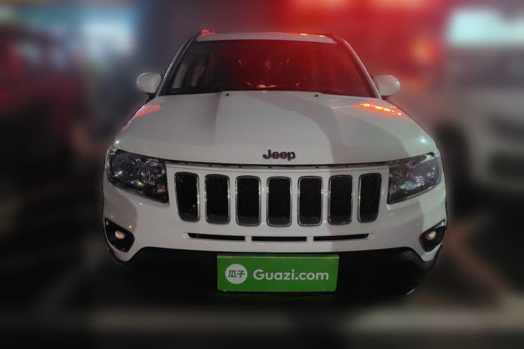 Used Jeep Compass 2014 2.4L Four-Wheel Drive Serpentine Collection Edition Front