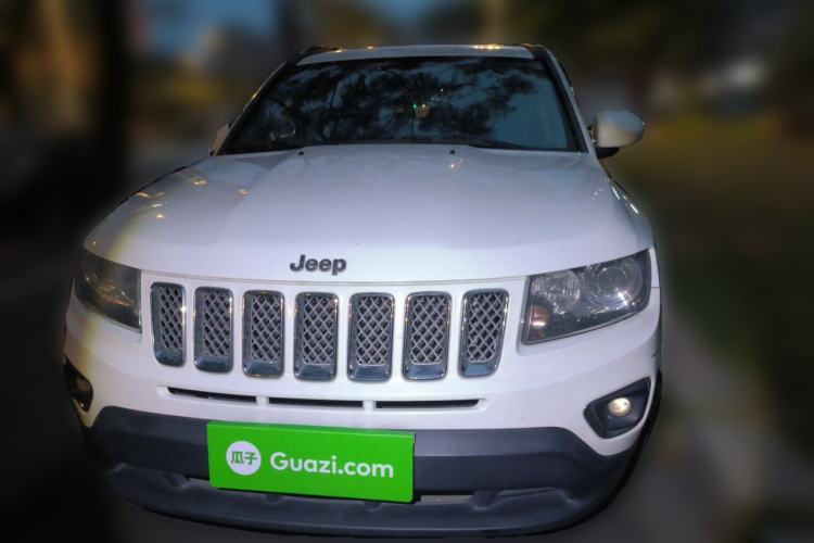 Used Jeep Compass 2014 2.0L two-wheel drive luxury version Front