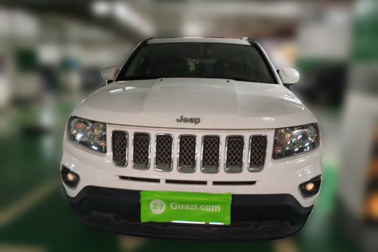 Used Jeep Compass 2014 2.0L two-wheel drive luxury version Front