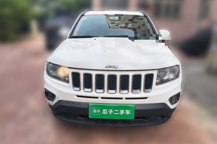 Used Jeep Compass 2014 2.4L Four-Wheel Drive Serpentine Collection Edition Front