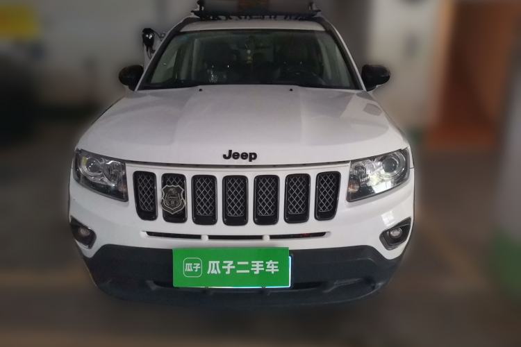 Used Jeep Compass 2014 2.4L Four-Wheel Drive Serpentine Collection Edition Front