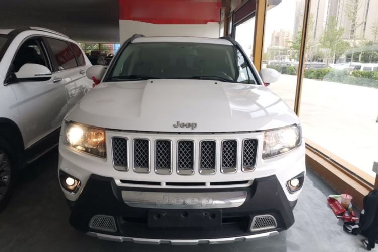 Used Jeep Compass 2014 2.4L four-wheel drive luxury navigation version Front
