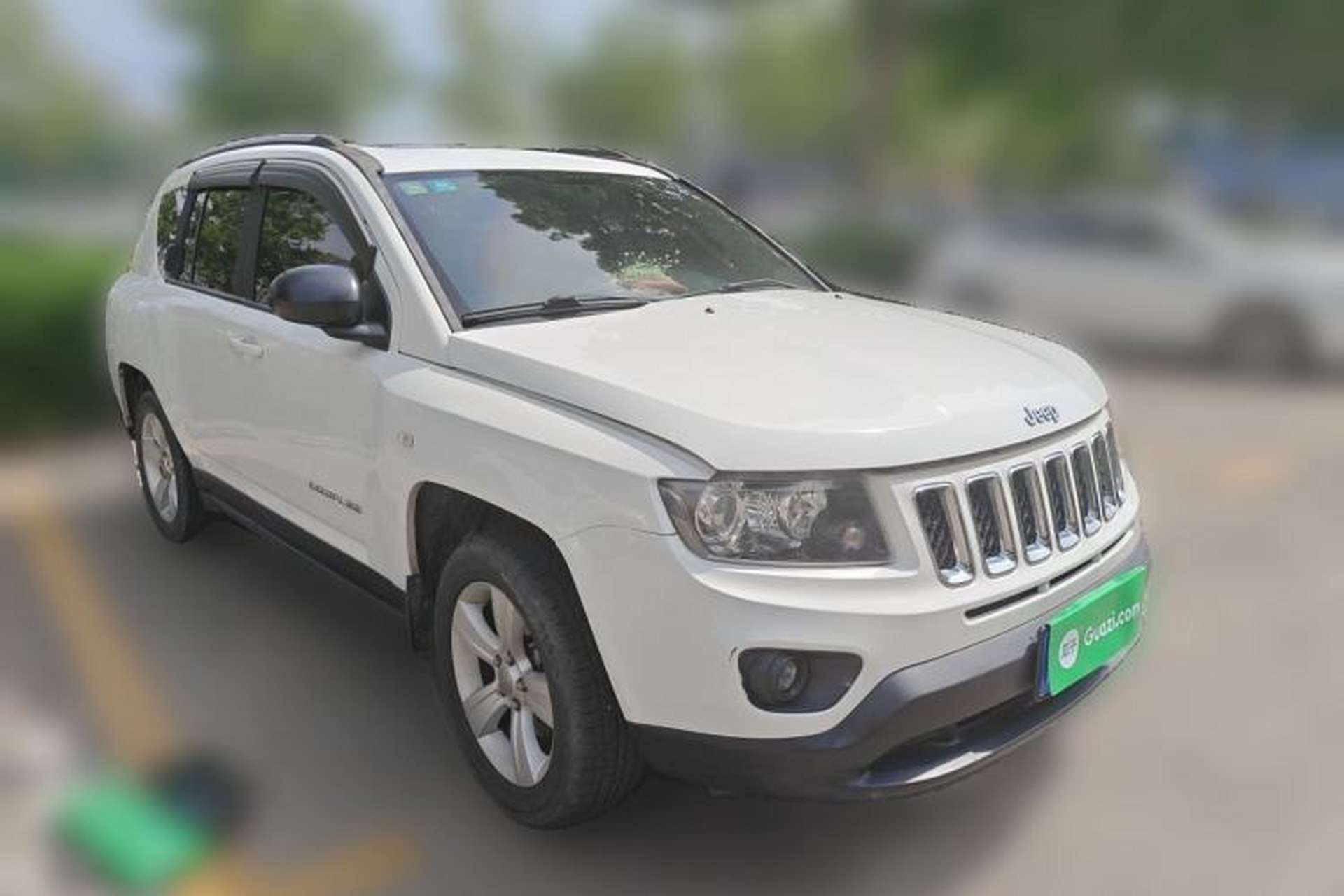 Used Jeep Compass 2014 Revised Version 2.0L Two-Wheel Drive Entry-Level Edition Front Right 45 Deg
