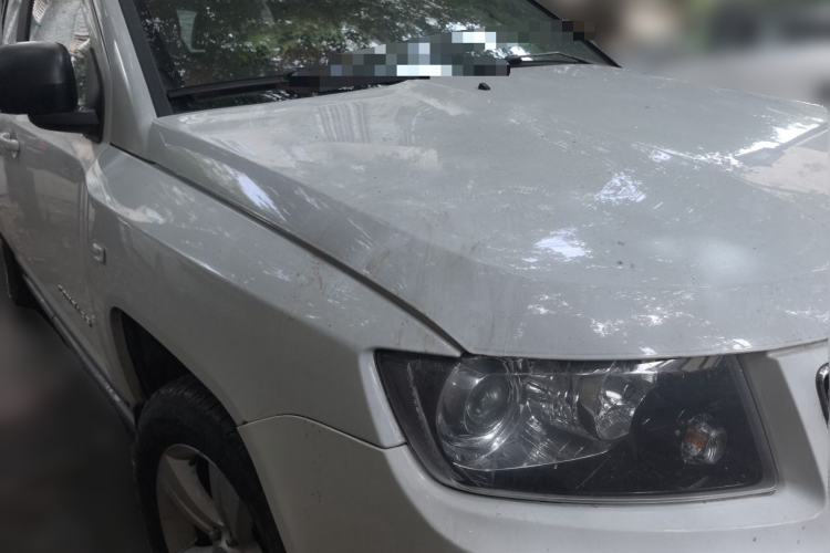 Used Jeep Compass 2014 Revised Version 2.0L Two-Wheel Drive Entry-Level Edition Front Right 45 Deg