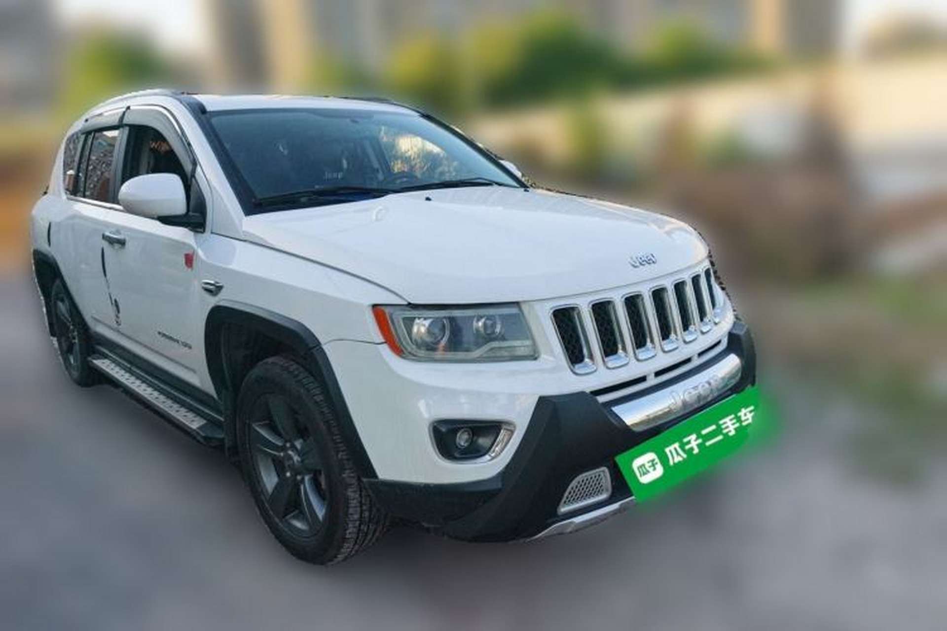 Used Jeep Compass 2014 Revised Version 2.4L Four-Wheel Drive Comfort Edition Front Right 45 Deg