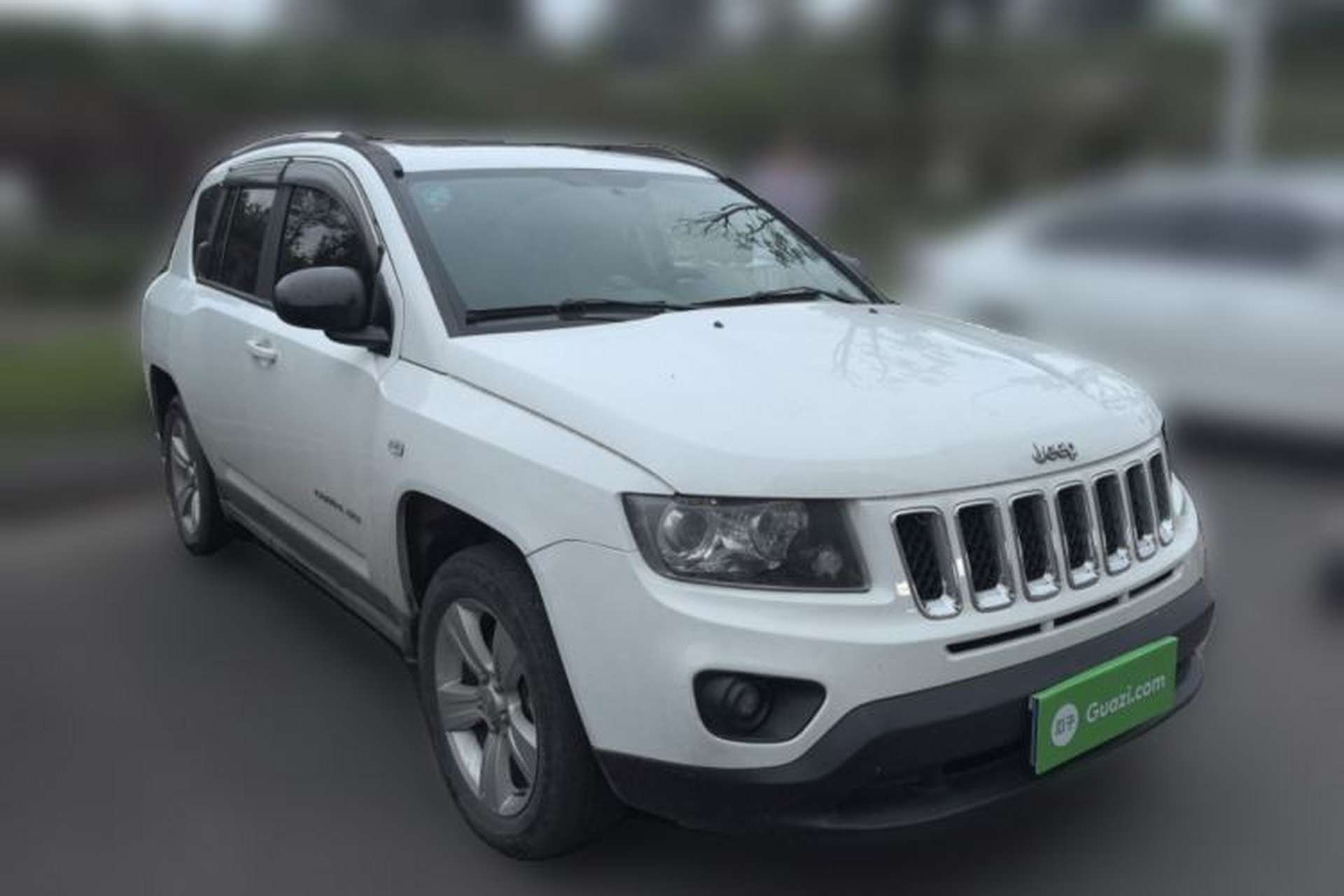 Used Jeep Compass 2014 Revised Version 2.0L Two-Wheel Drive Entry-Level Edition Front Right 45 Deg