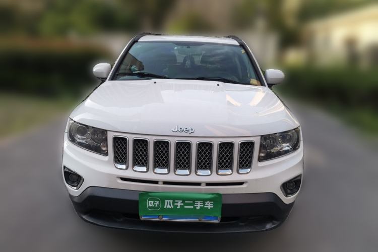 Used Jeep Compass 2014 2.4L four-wheel drive luxury version Front
