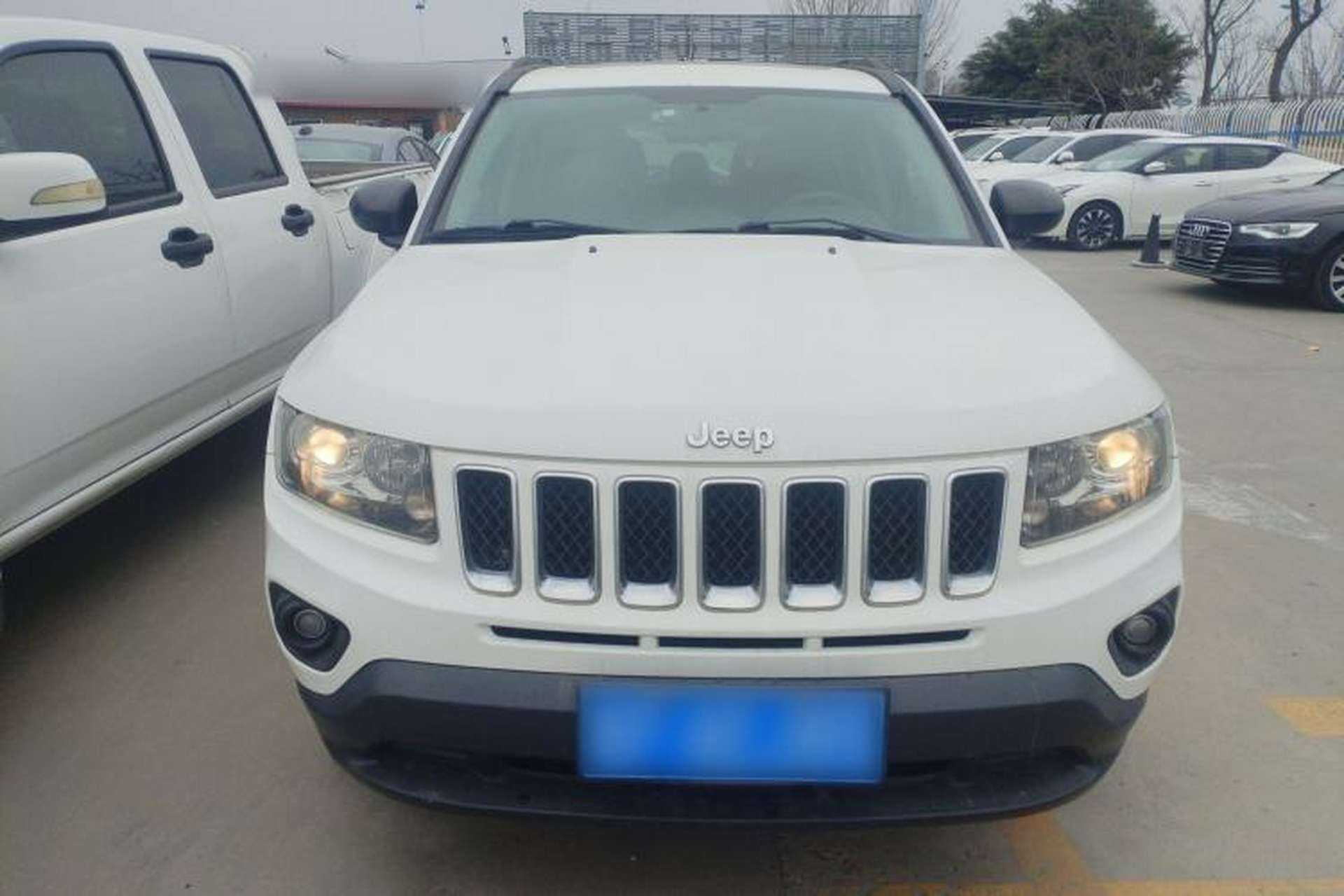 Used Jeep Compass 2014 Revised Version 2.0L Two-Wheel Drive Entry-Level Edition Front