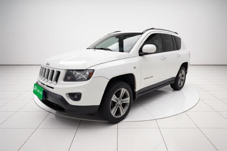 Used Jeep Compass 2014 Revised Version 2.4L Four-Wheel Drive Comfort Edition Guazi used car, China used car export, Used car for sale, Used cars, Cheapest cars for sale
