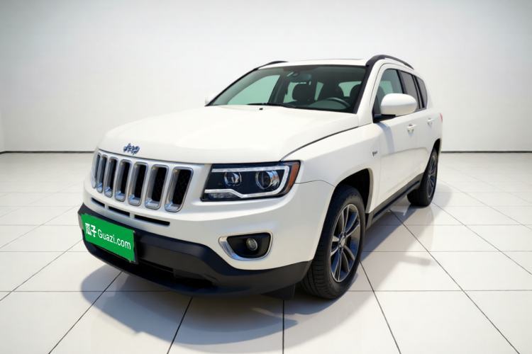 Used Jeep Compass 2014 Revised Version 2.4L Four-Wheel Drive Comfort Edition Guazi used car, China used car export, Used car for sale, Used cars, Cheapest cars for sale