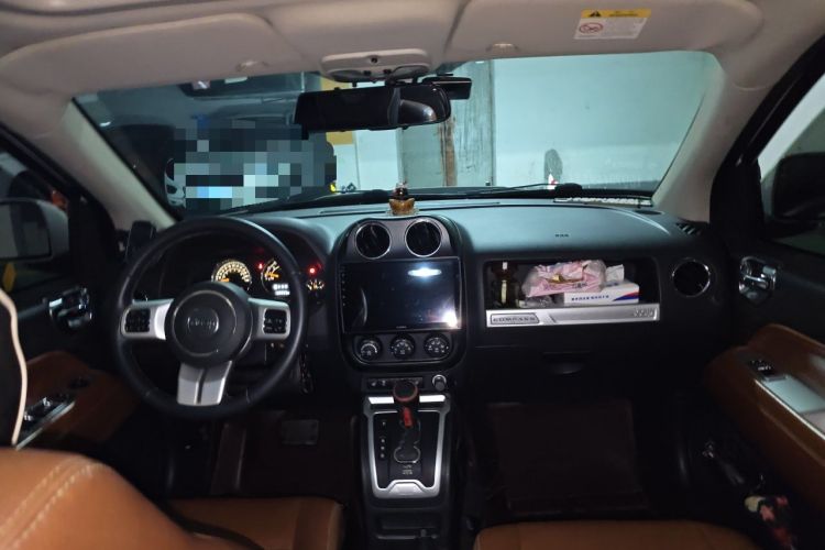 Used Jeep Compass 2014 Revised Version 2.4L Four-Wheel Drive Luxury Edition Headliner