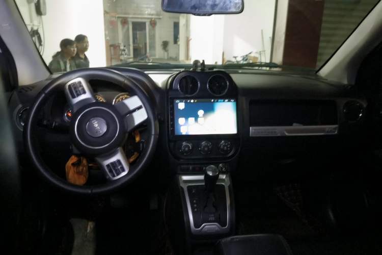 Used Jeep Compass 2014 Revised Version 2.4L Four-Wheel Drive Comfort Edition Headliner