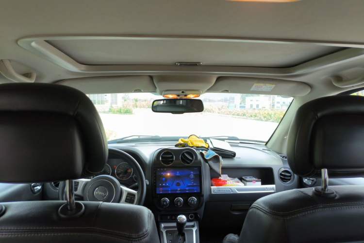 Used Jeep Compass 2014 Revised Version 2.4L Four-Wheel Drive Comfort Edition Headliner