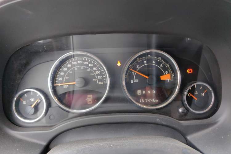 Used Jeep Compass 2014 Revised Version 2.0L Two-Wheel Drive Elite Edition Instrument Cluster