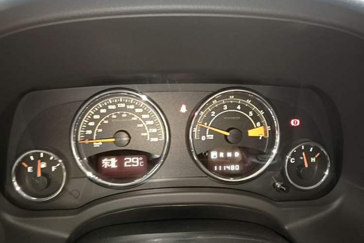 Used Jeep Compass 2014 Revised Version 2.4L Four-Wheel Drive Comfort Edition Instrument Cluster