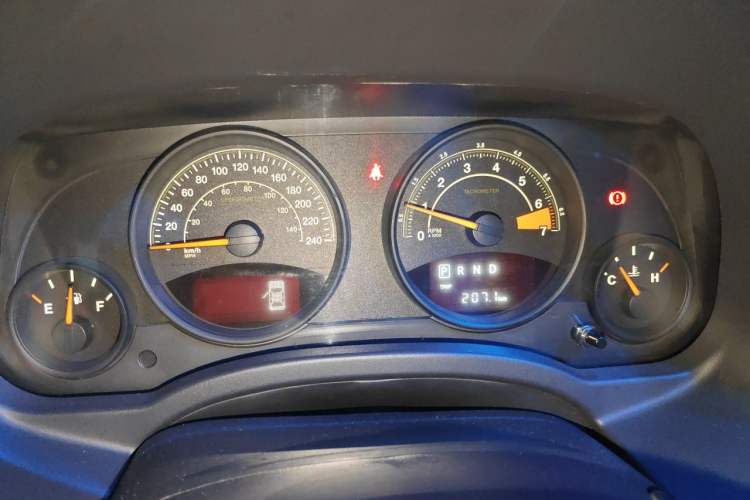 Used Jeep Compass 2014 Revised Version 2.0L Two-Wheel Drive Entry-Level Edition Instrument Cluster