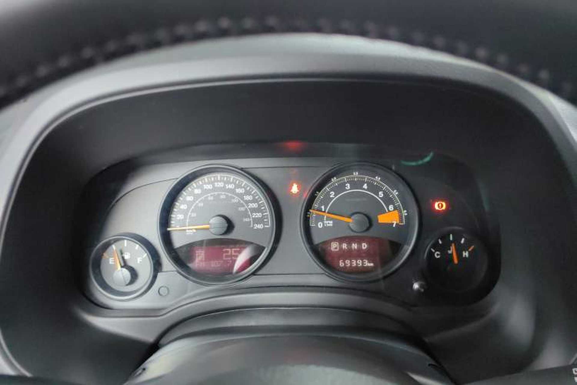 Used Jeep Compass 2014 Revised Version 2.0L Two-Wheel Drive Entry-Level Edition Instrument Cluster