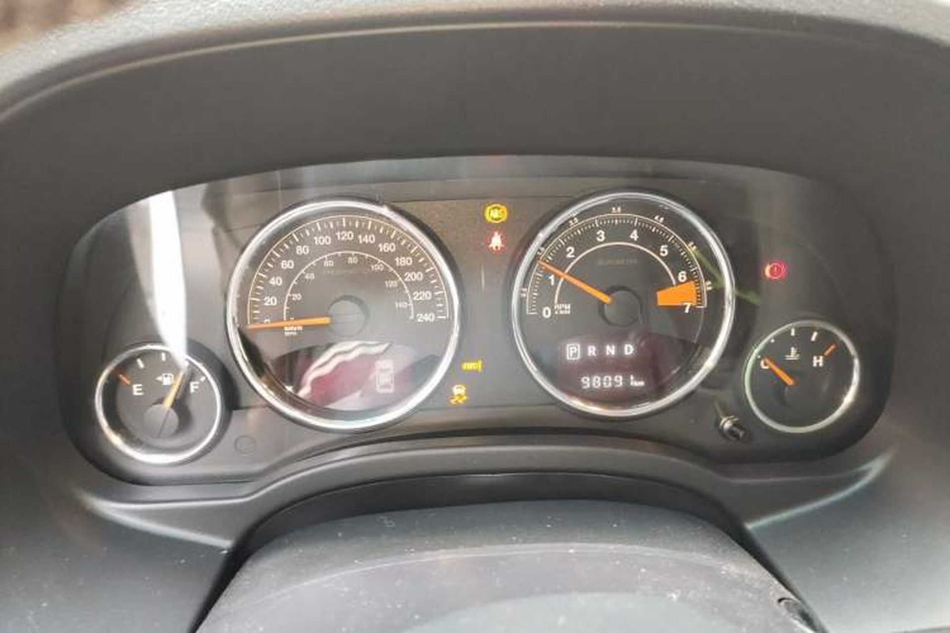 Used Jeep Compass 2014 Revised Version 2.4L Four-Wheel Drive Comfort Edition Instrument Cluster