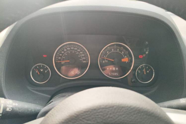 Used Jeep Compass 2014 2.4L Four-Wheel Drive Serpentine Collection Edition Instrument Cluster