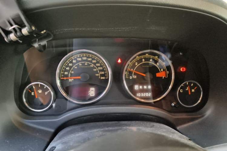 Used Jeep Compass 2014 Revised Version 2.4L Four-Wheel Drive Comfort Edition Instrument Cluster
