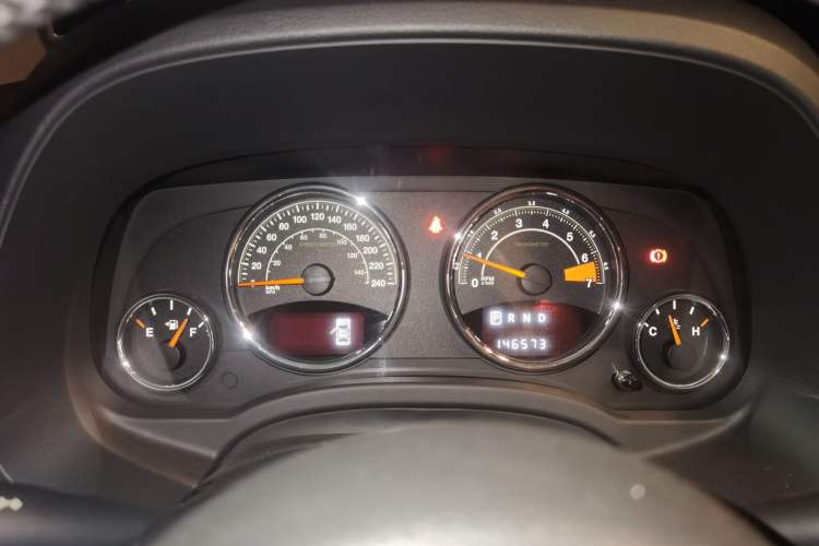 Used Jeep Compass 2014 Revised Version 2.4L Four-Wheel Drive Comfort Edition Instrument Cluster