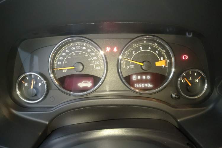 Used Jeep Compass 2014 Revised Version 2.4L Four-Wheel Drive Comfort Edition Instrument Cluster