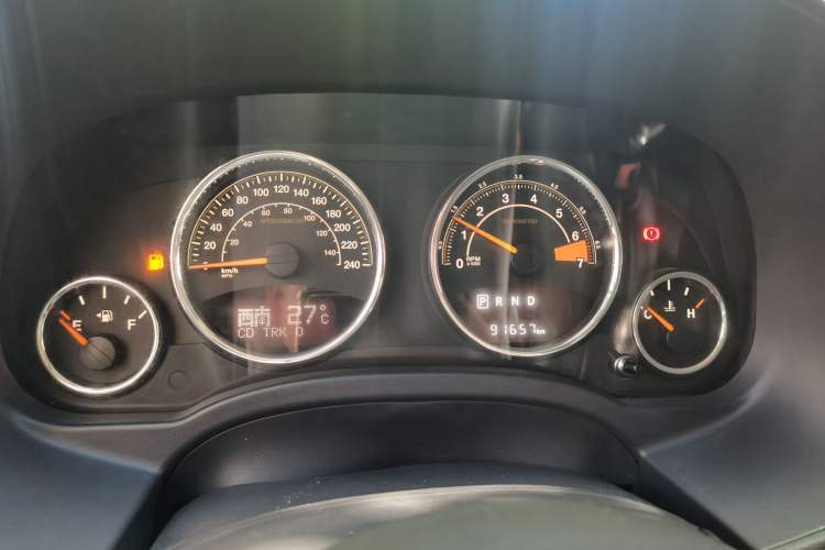 Used Jeep Compass 2014 Revised Version 2.4L Four-Wheel Drive Comfort Edition Instrument Cluster
