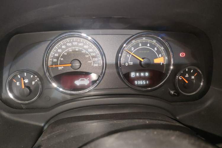 Used Jeep Compass 2014 Revised Version 2.4L Four-Wheel Drive Luxury Navigation Edition Instrument Cluster