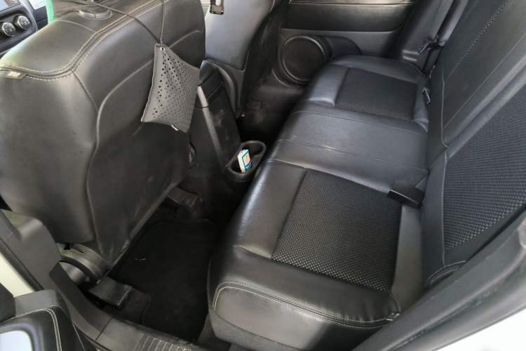 Used Jeep Compass 2014 Revised Version 2.4L Four-Wheel Drive Comfort Edition Interior 4