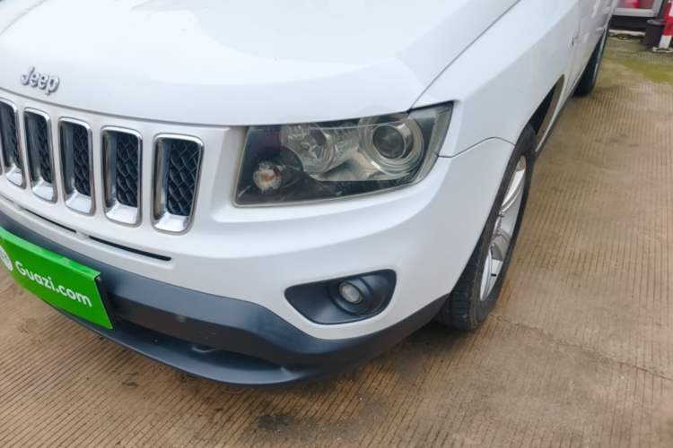 Used Jeep Compass 2014 Revised Version 2.0L Two-Wheel Drive Entry-Level Edition Left Front Headlight