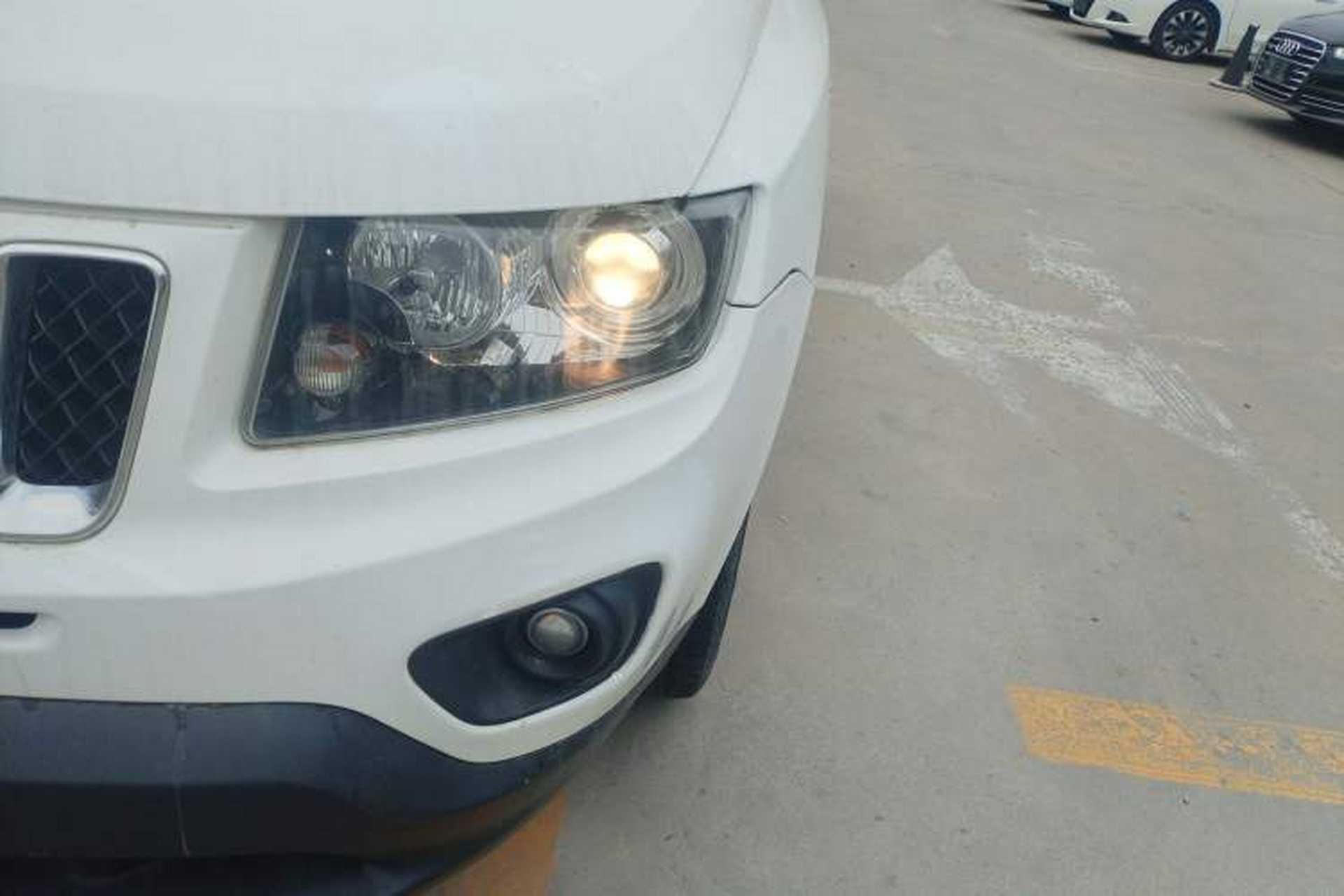 Used Jeep Compass 2014 Revised Version 2.0L Two-Wheel Drive Entry-Level Edition Left Front Headlight