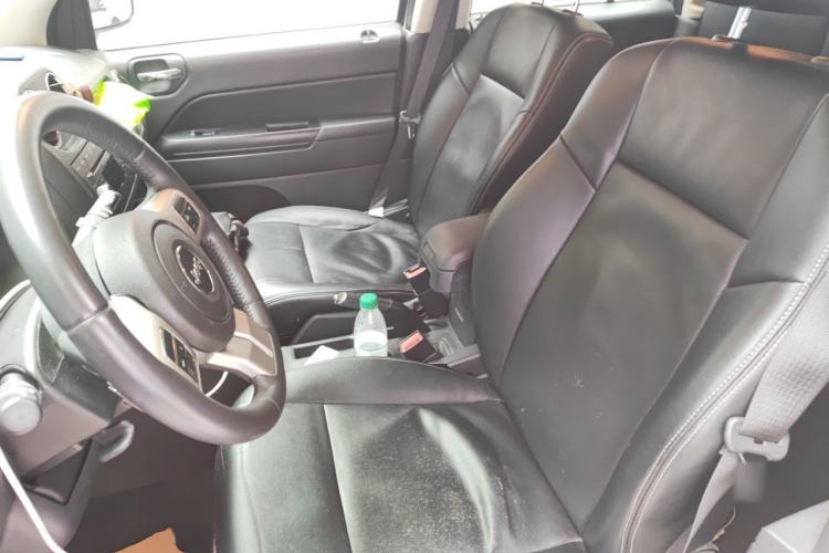 Used Jeep Compass 2014 Revised Version 2.0L Two-Wheel Drive Entry-Level Edition Left Front Seat