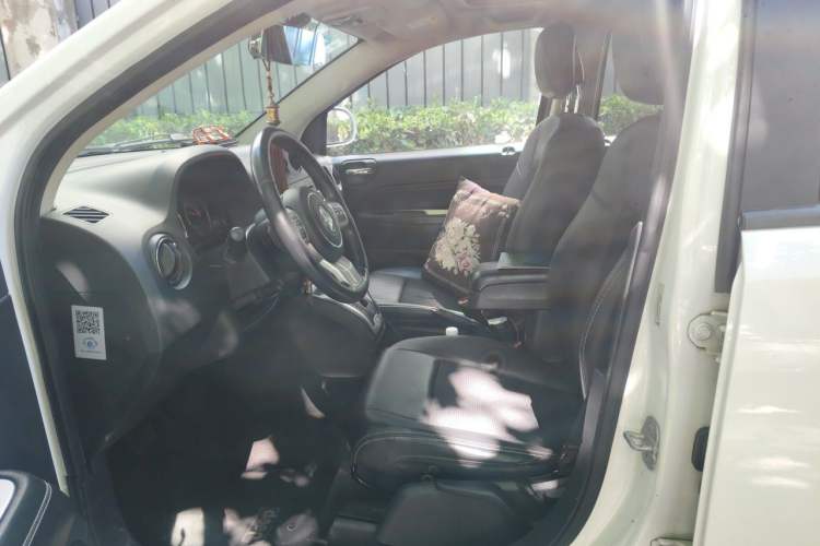 Used Jeep Compass  Left Front Seat