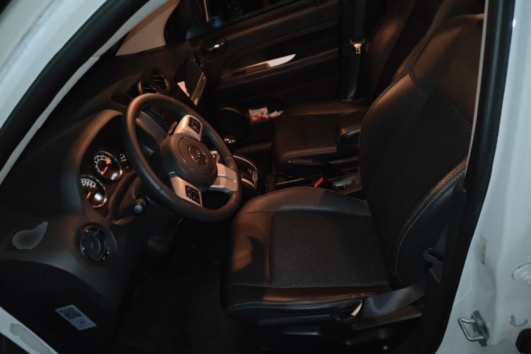 Used Jeep Compass 2014 Revised Version 2.4L Four-Wheel Drive Comfort Edition Left Front Seat