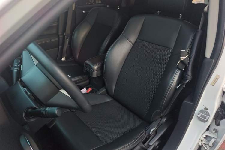 Used Jeep Compass 2014 Revised Version 2.4L Four-Wheel Drive Comfort Edition Left Front Seat