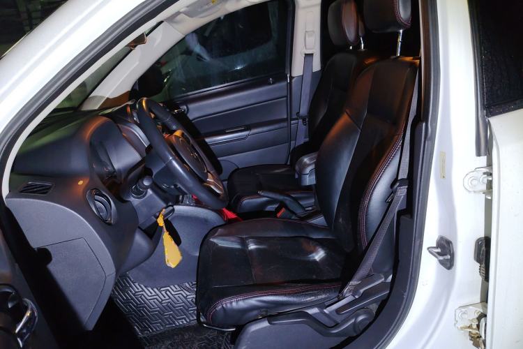 Used Jeep Compass 2014 2.4L four-wheel drive sport version Left Front Seat