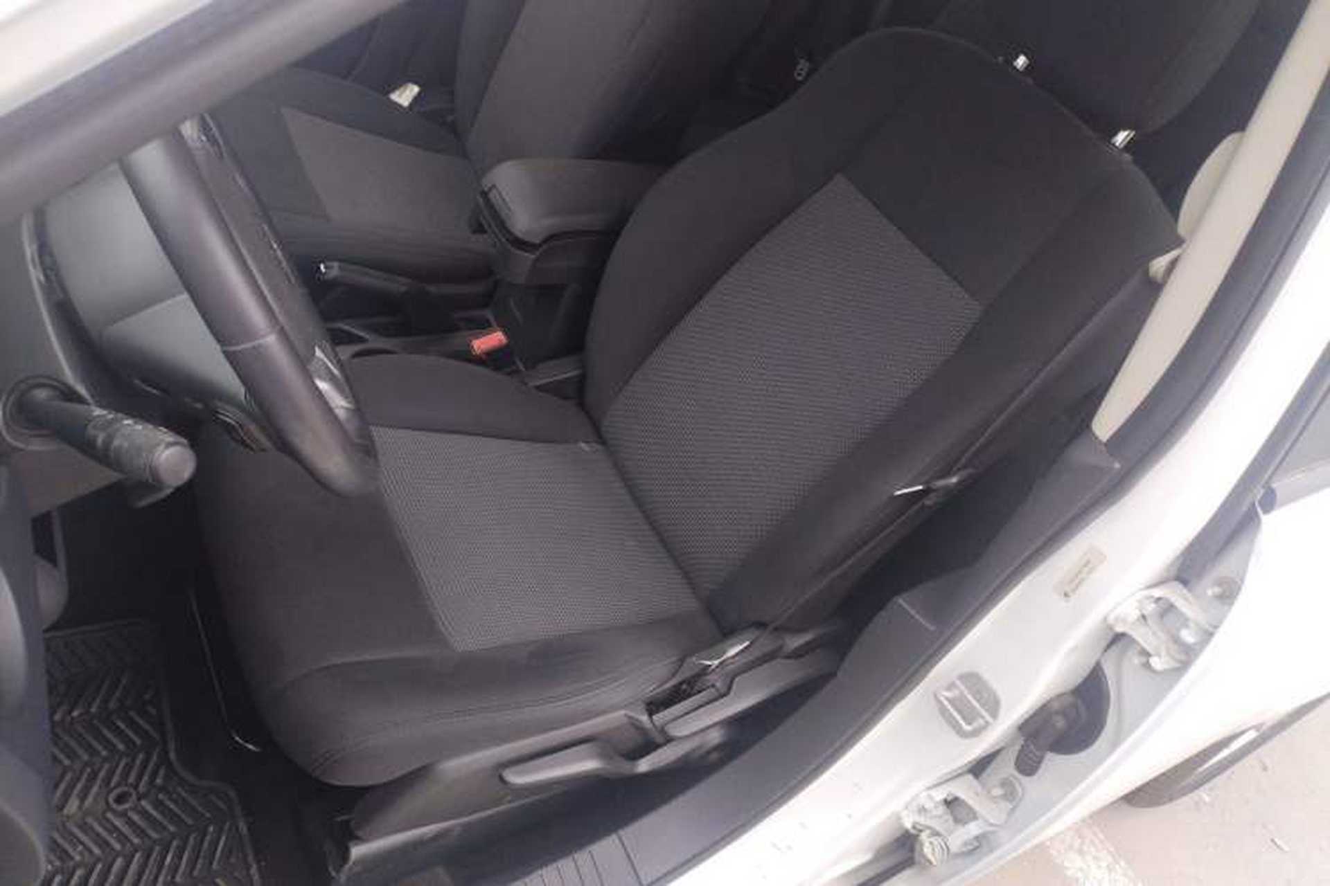 Used Jeep Compass 2014 Revised Version 2.0L Two-Wheel Drive Entry-Level Edition Left Front Seat