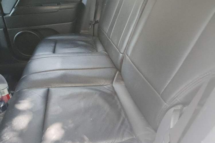 Used Jeep Compass 2014 Revised Version 2.0L Two-Wheel Drive Entry-Level Edition Left Rear Seat