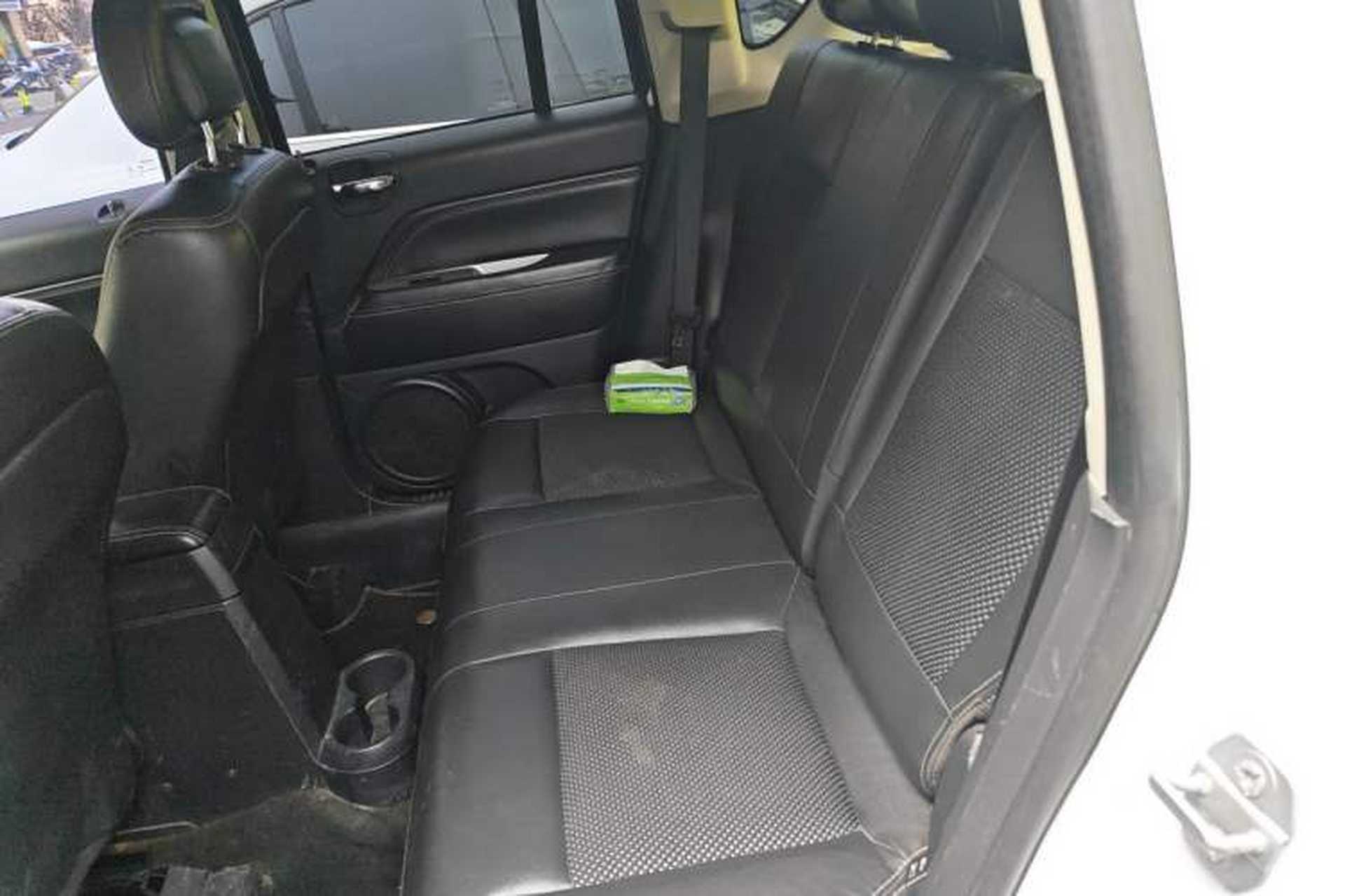Used Jeep Compass 2014 Revised Version 2.4L Four-Wheel Drive Comfort Edition Left Rear Seat
