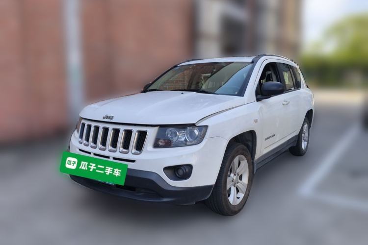 Used Jeep Compass 2014 Revised Version 2.0L Two-Wheel Drive Entry-Level Edition Guazi used car, China used car export, Used car for sale, Used cars, Cheapest cars for sale