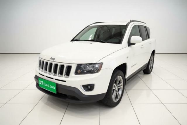 Jeep Compass 2014 Revised Version 2.4L Four-Wheel Drive Comfort Edition مستعملة