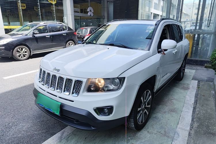 Used Jeep Compass 2014 Revised Version 2.0L Two-Wheel Drive Elite Edition Guazi used car, China used car export, Used car for sale, Used cars, Cheapest cars for sale