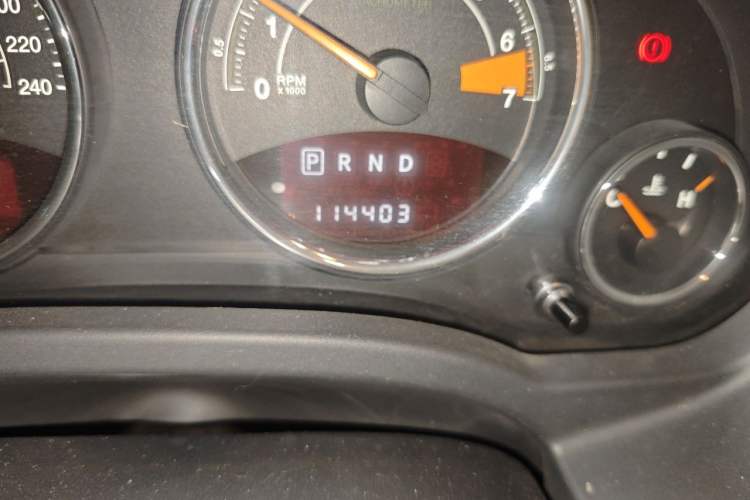 Used Jeep Compass 2014 Revised Version 2.0L Two-Wheel Drive Elite Edition Odometer Close Up