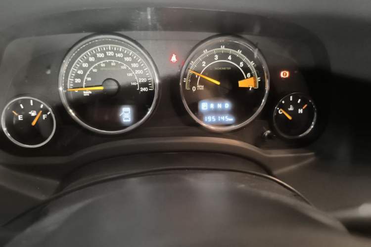 Used Jeep Compass 2014 Revised Version 2.4L Four-Wheel Drive Comfort Edition Odometer Close Up