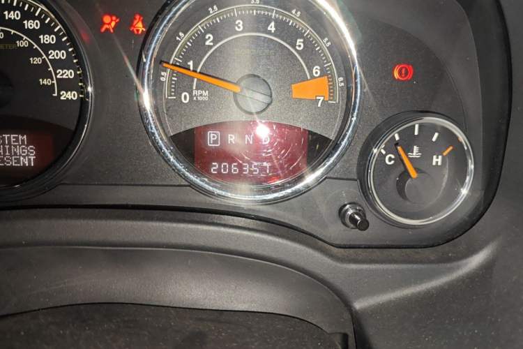Used Jeep Compass 2014 Revised Version 2.4L Four-Wheel Drive Comfort Edition Odometer Close Up