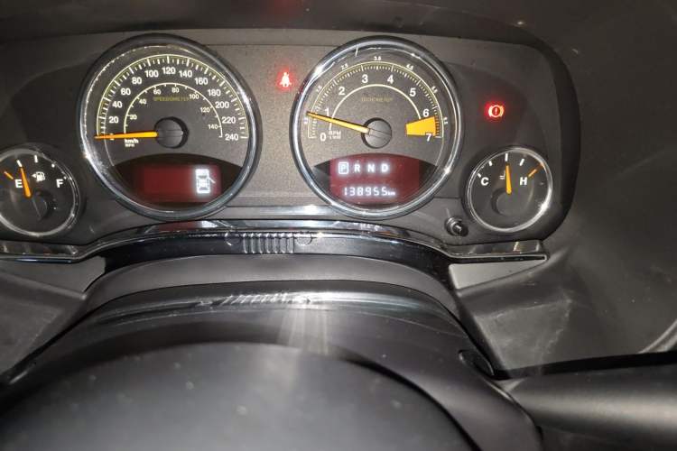 Used Jeep Compass 2014 Revised Version 2.4L Four-Wheel Drive Luxury Edition Odometer Close Up